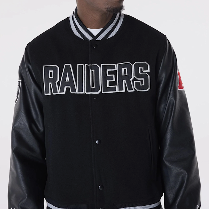 New Era NFL Varsity Jacket Las Vegas Raiders crna 45532 3