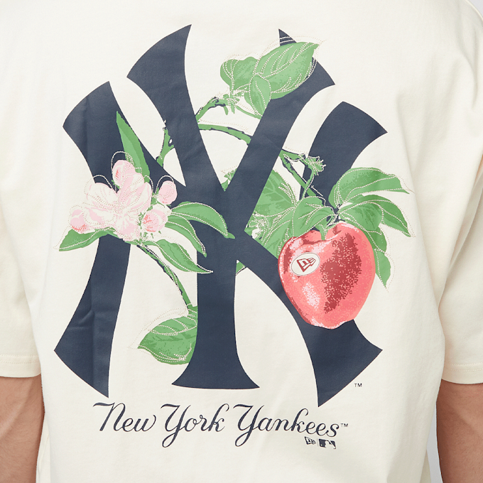 New Era MLB Fruit Graphic Backprint Tee New York Yankees beż 45544 4