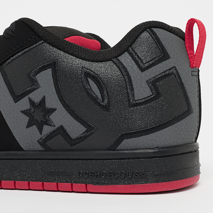 DC Court Graffik preto 45575 6