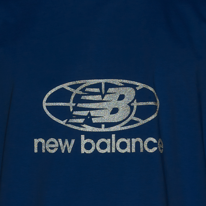 New Balance Reflective Globe Graphic Tee blauw 45647 5