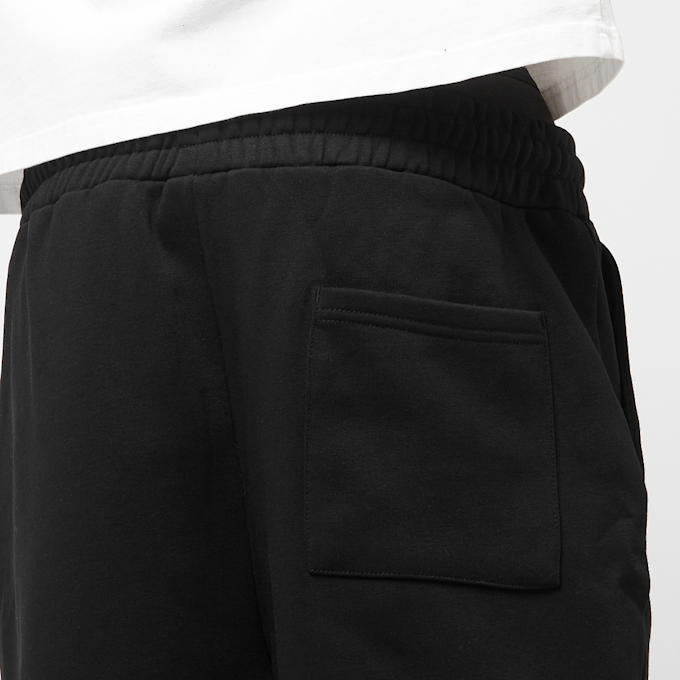 SNIPES Small Logo Essential Sweat Shorts negro 45828 4