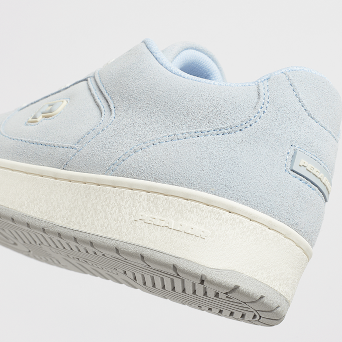 Pegador Serenus Low Suede niebieski 45919 7