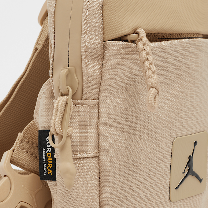 Jordan Jam Franchise Hip Bag beige 46181 4