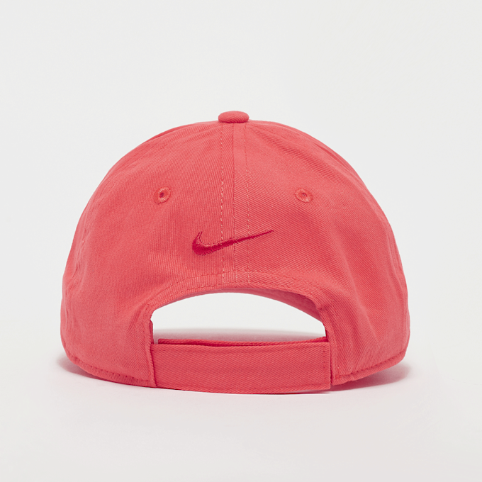 Nike   Box Futura Club Cap rosso 46206 2