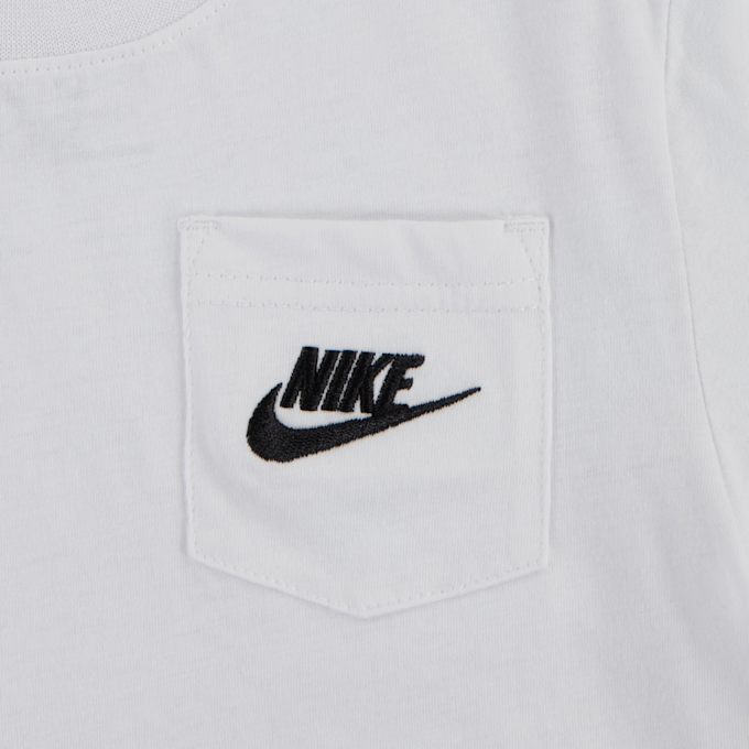 Nike Sportswear Pocket Tee French Terry Shorts Set beige 46252 3