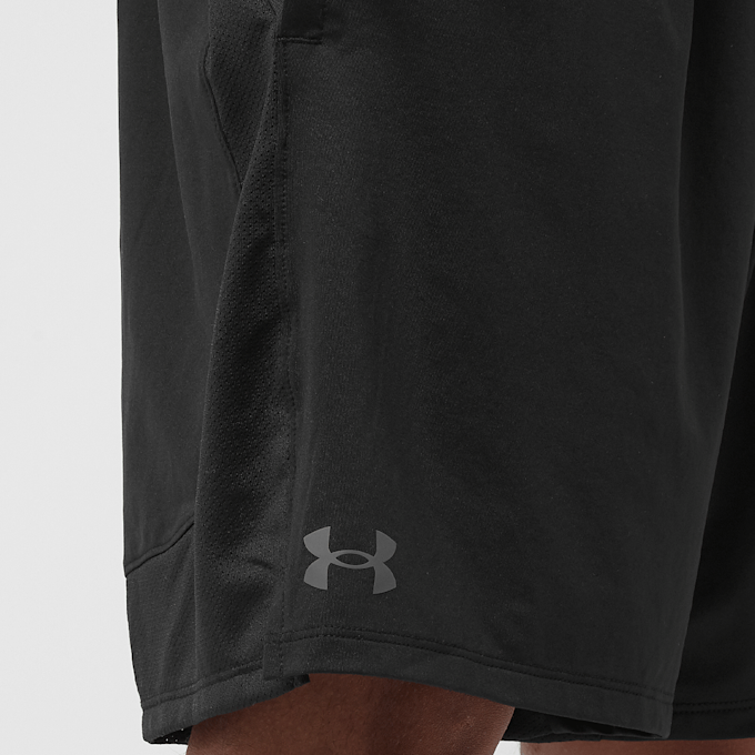 Under Armour Tech Vent 7in Shorts negro 46344 3