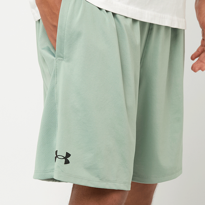 Under Armour Tech Vent 7in Shorts groen 46346 3