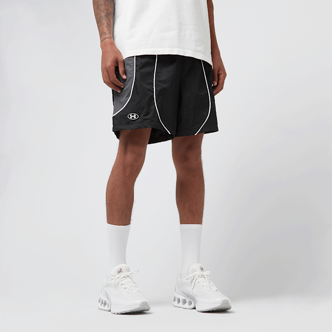 Under Armour Icon Volley CB Shorts czarny 46349 1