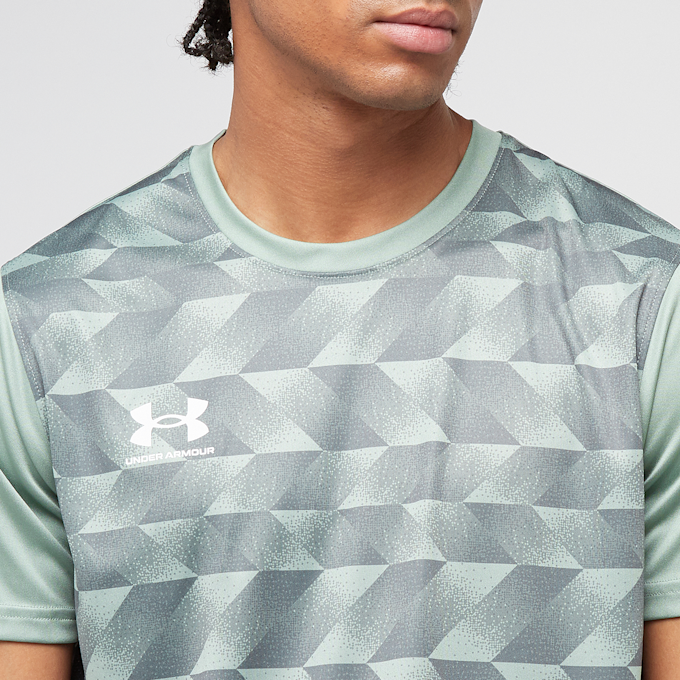 Under Armour Challenger Training Print Short Sleeve Tee verde 46352 3