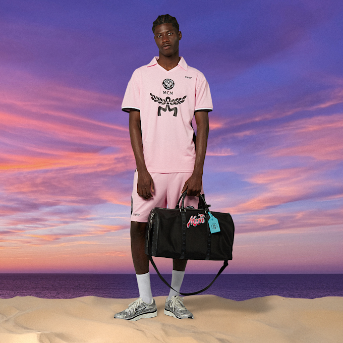 MCM x SNIPES Ottomar Weekender Large noir 46396 9