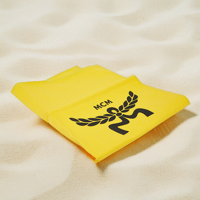 MCM x SNIPES Aren Flat Pouch Medium zwart 46395 8