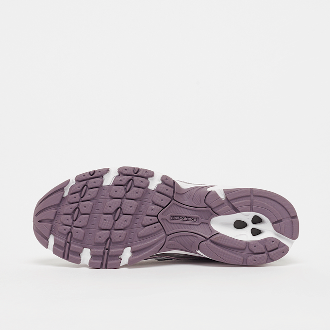 New Balance 740 grey lichtroze 46439 4