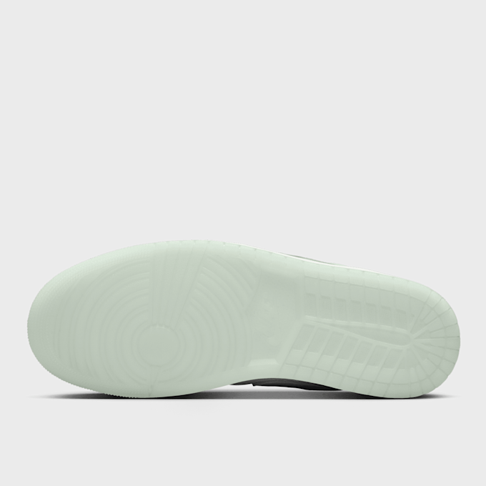 Jordan Air Jordan 1 Low SE blanc 46462 3