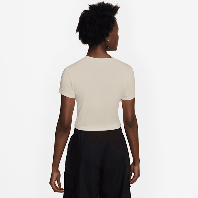 Nike Sportswear Chill Knit Crop beige 46510 2