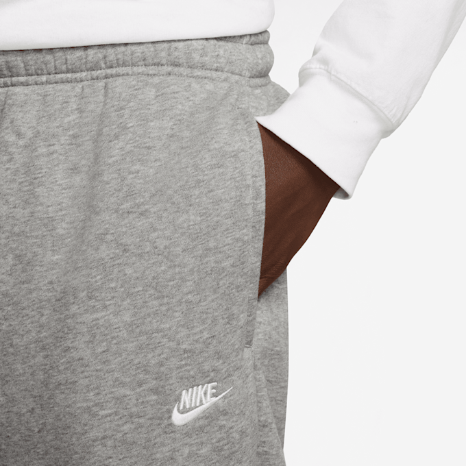 Nike Club Basketball Cuff Pant grijs 46544 3