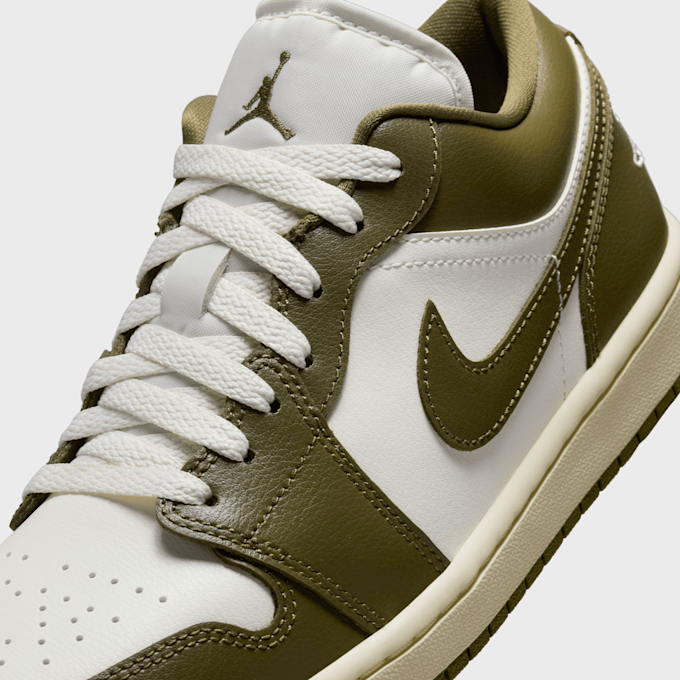 Jordan WMNS Air Jordan 1 Low verde 46564 7