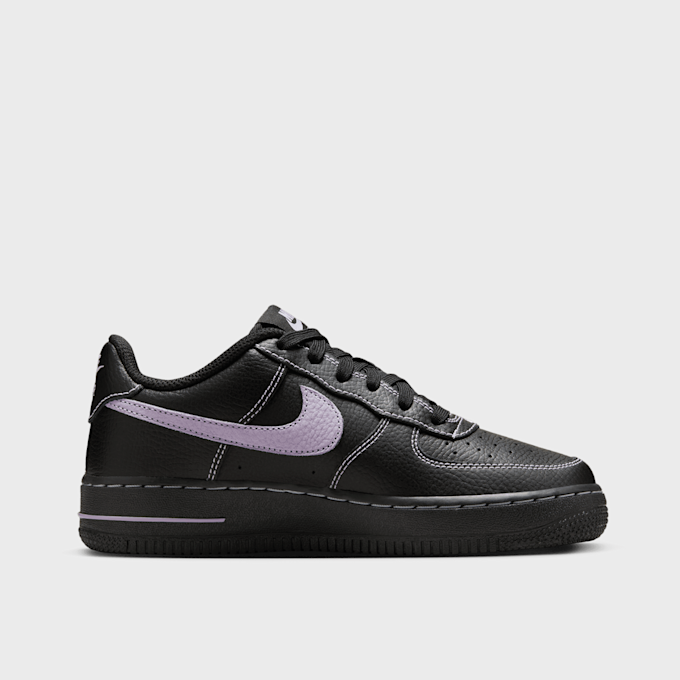 Nike Air Force 1 LV8 (GS) czarny 46586 2
