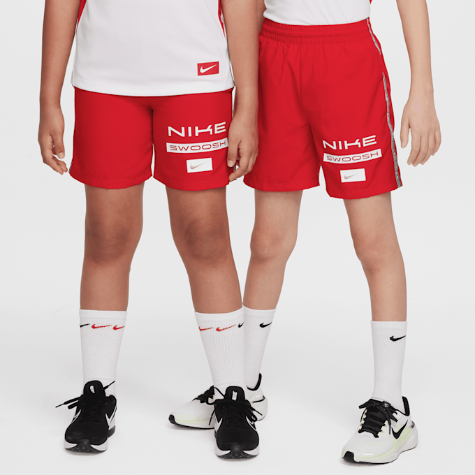 Nike Multi Dri-FIT Woven Shorts czerwony 46612 1