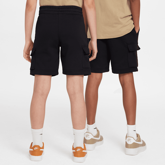 Nike Junior Sportswear Club French-Terry Cargo Short Low Brand Read czarny 46622 2