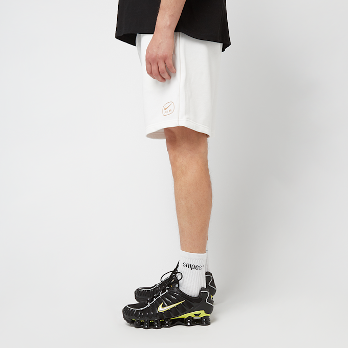 Nike Swoosh Air French-Terry Shorts blanco 46631 2