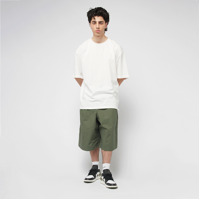Nike   Club Seoul Short Oversized grün 46676 6