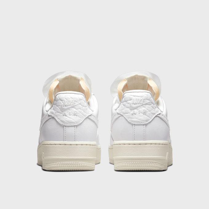 Nike WMNS Air Force 1 Low Premium bianco 46691 5
