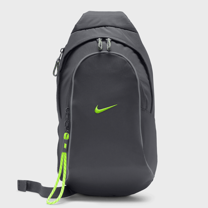 Nike   Sportswear Essentials siva 46693 1