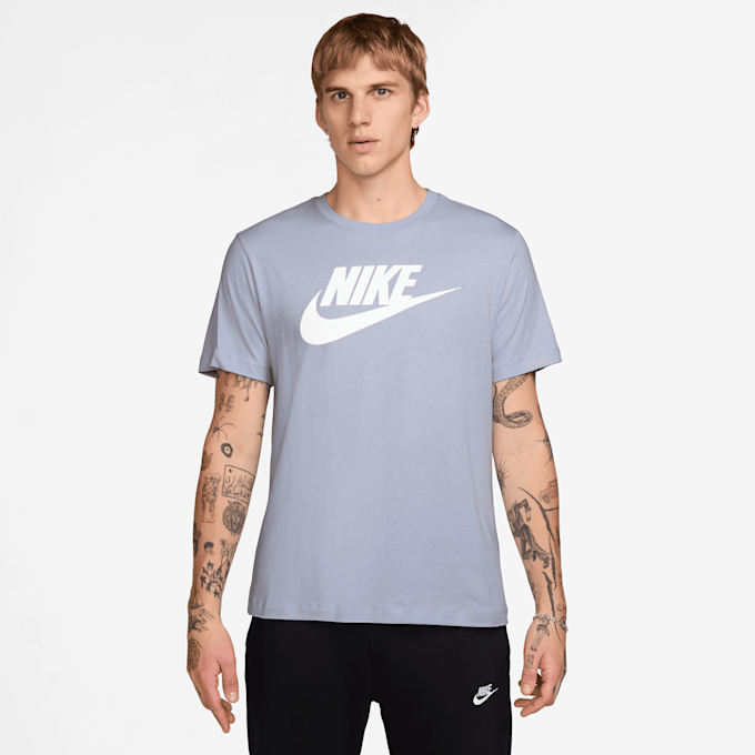 Nike Sportswear Tee Icon Futura viola 46697 1