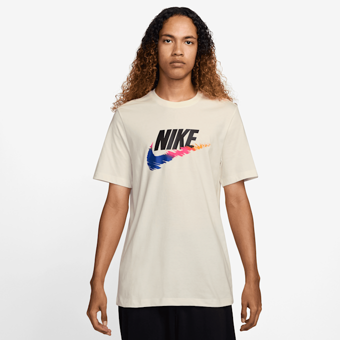 Nike Sportswear Tee 6MO Futura SP25 beż 46699 1