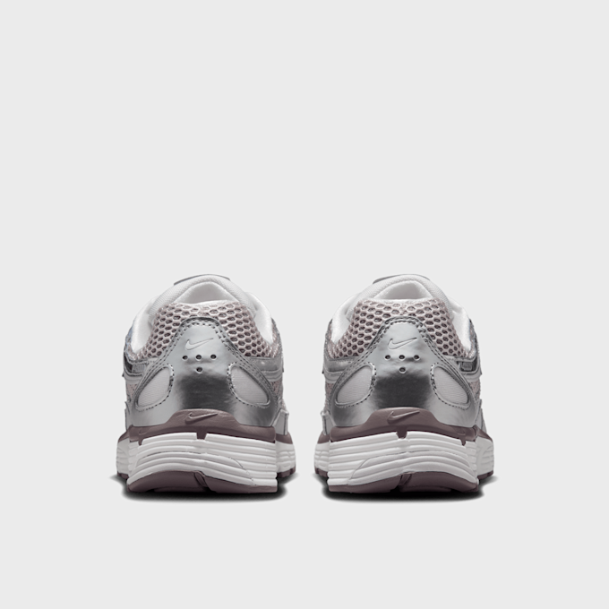 Nike   WMNS P-6000 grigio 46746 5