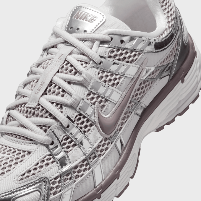 Nike WMNS P-6000 grigio 46746 7