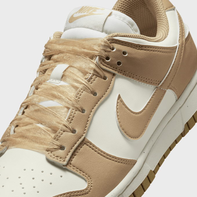 Nike WMNS Dunk Low Next Nature beż 46749 7
