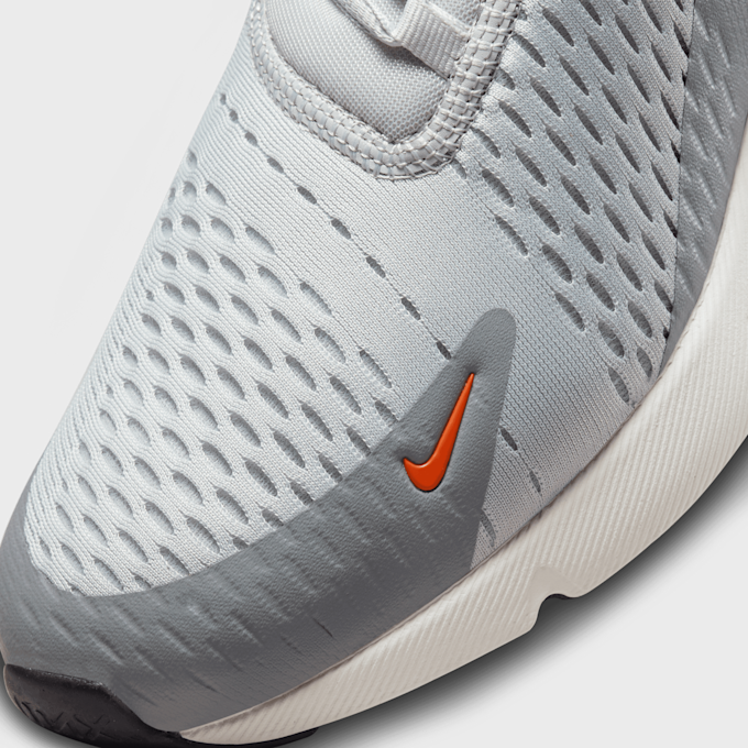 Nike Air Max 270 grau 46825 7