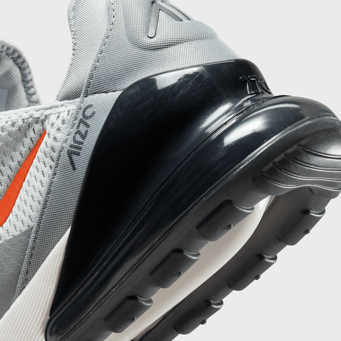 Nike Air Max 270 grau 46825 8