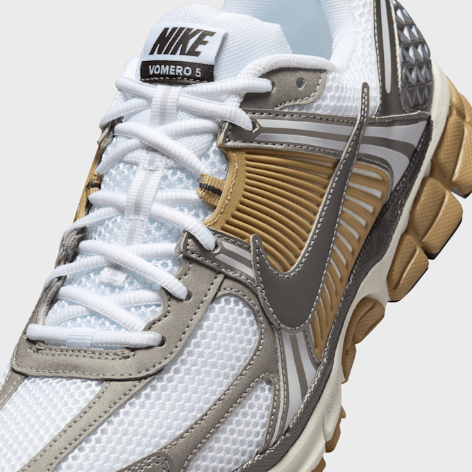 Nike   Zoom Vomero 5 siva 46842 7