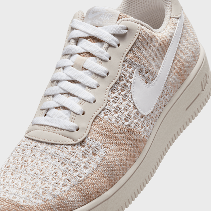 Nike Air Force 1Flyknit 2.0 beige 46820 7
