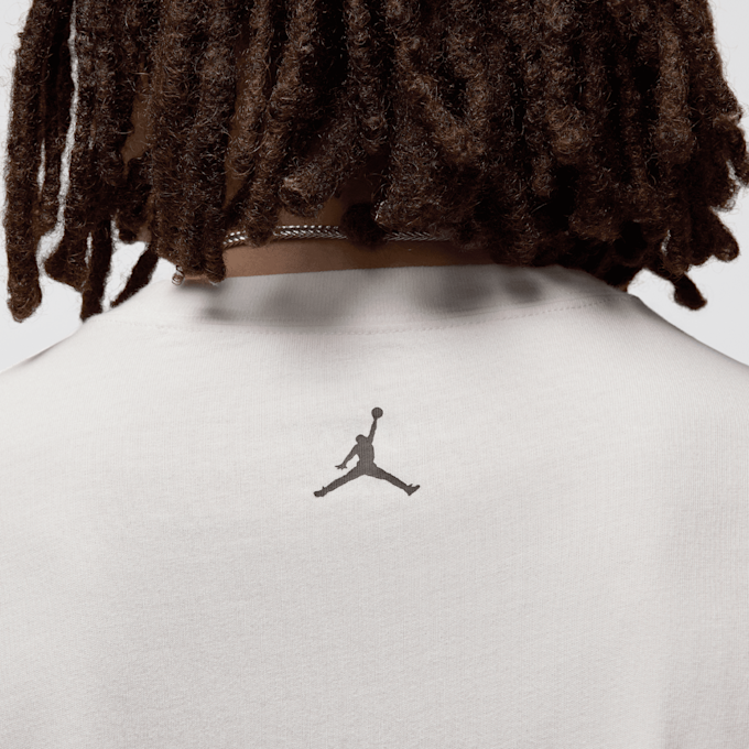 Jordan Flight Essentials Graphic T-Shirt beige 46891 4