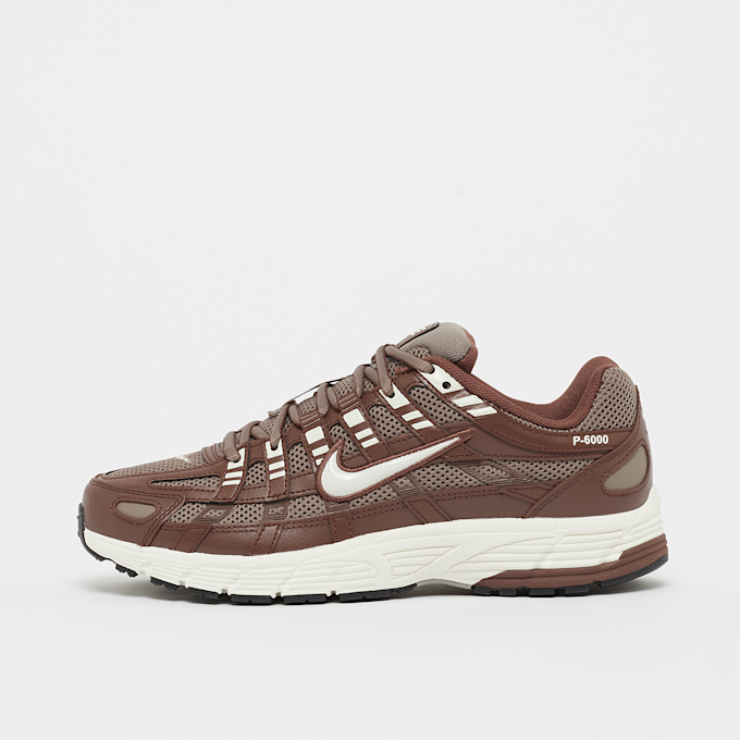 Nike WMNS P-6000 marrone 46901 1