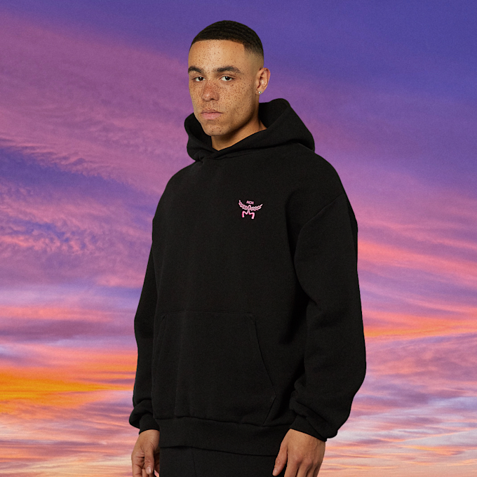 MCM x SNIPES Flamingo Hoodie nero 47055 2