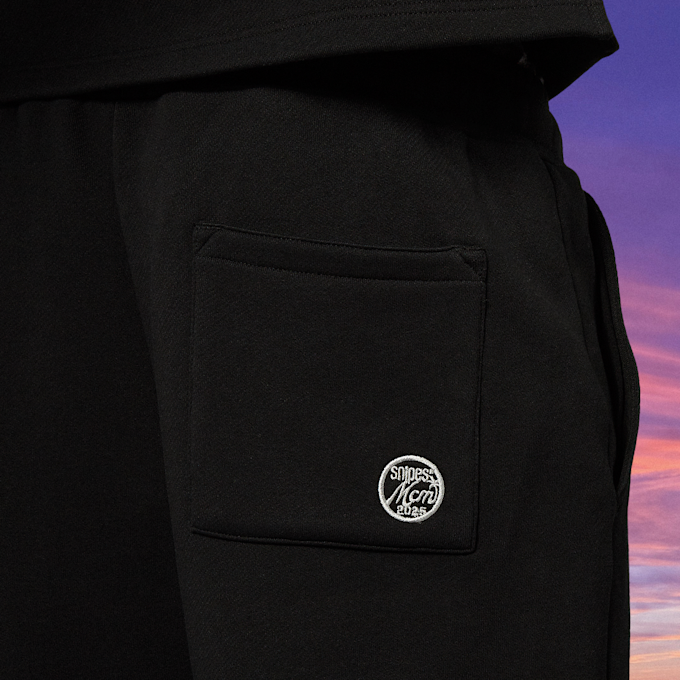 MCM x SNIPES Miami Sweatshorts noir 47064 4