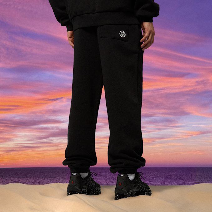 MCM x SNIPES Miami Jogger schwarz 47063 2