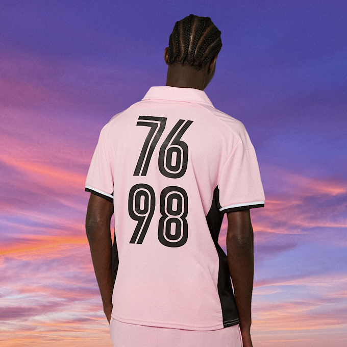 MCM x SNIPES Soccer Trikot rose 47069 3