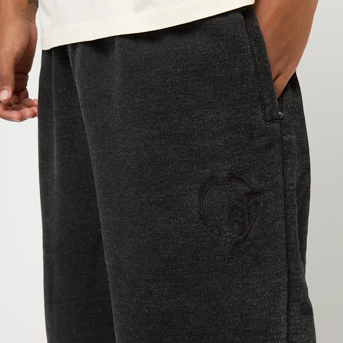 FAVELA Basic Shorts zwart 47256 3