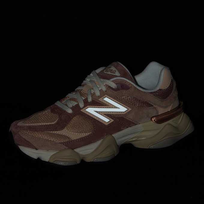 New Balance 9060 rood 47298 6