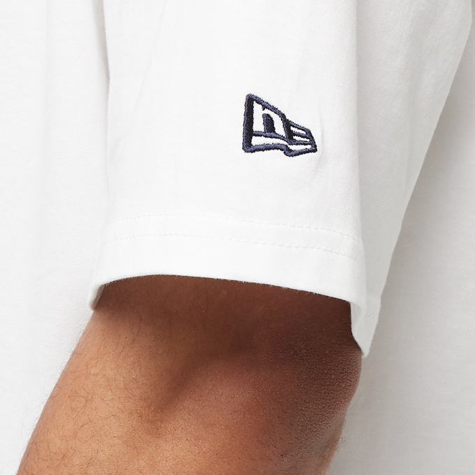 New Era MLB Arch Graphic Oversized Tee New York Yankees blanco 47301 4