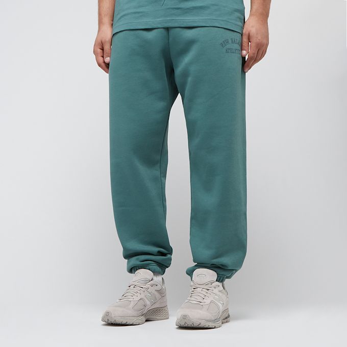 New Balance Sport Essentials Fleece Graphic Jogger groen 47346 1