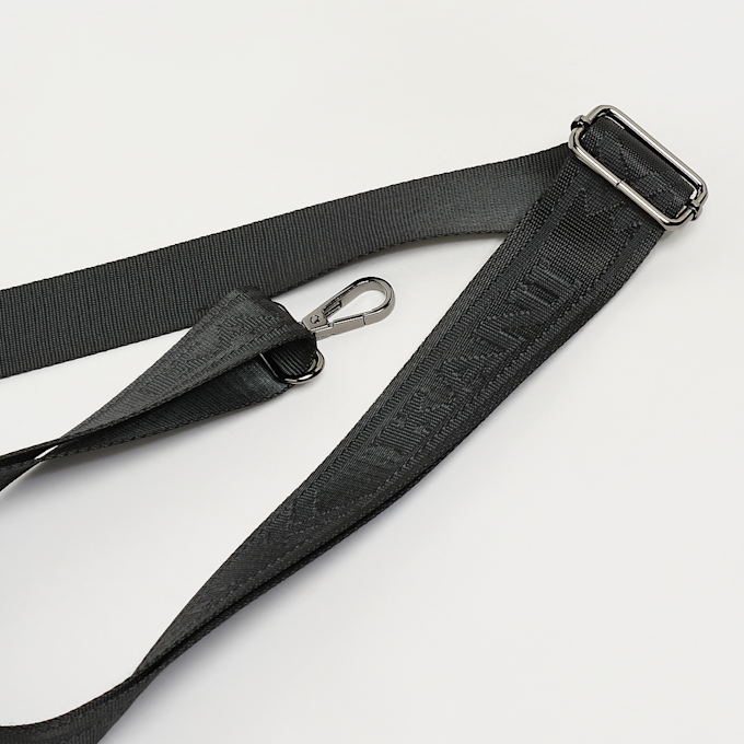 Karl Kani Metal Signature All Over Print Messenger Bag grün 47422 4