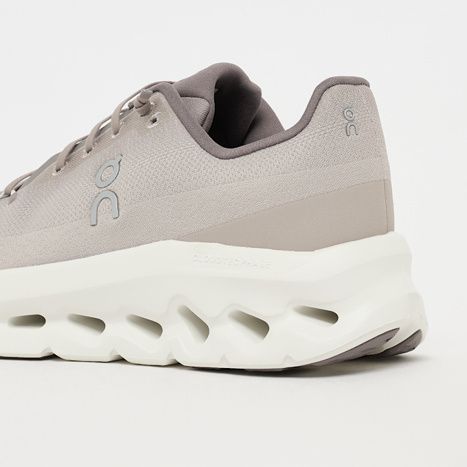 On Cloudtilt bež 47397 7