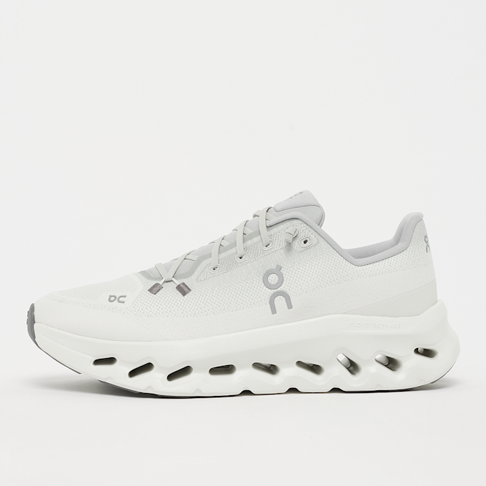 On Cloudtilt wit 47395 1