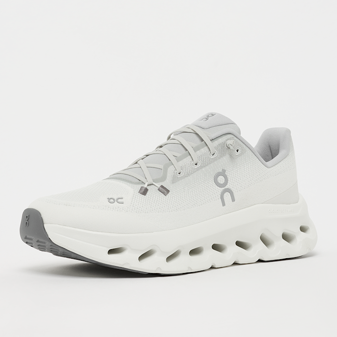 On Cloudtilt bijela 47395 2